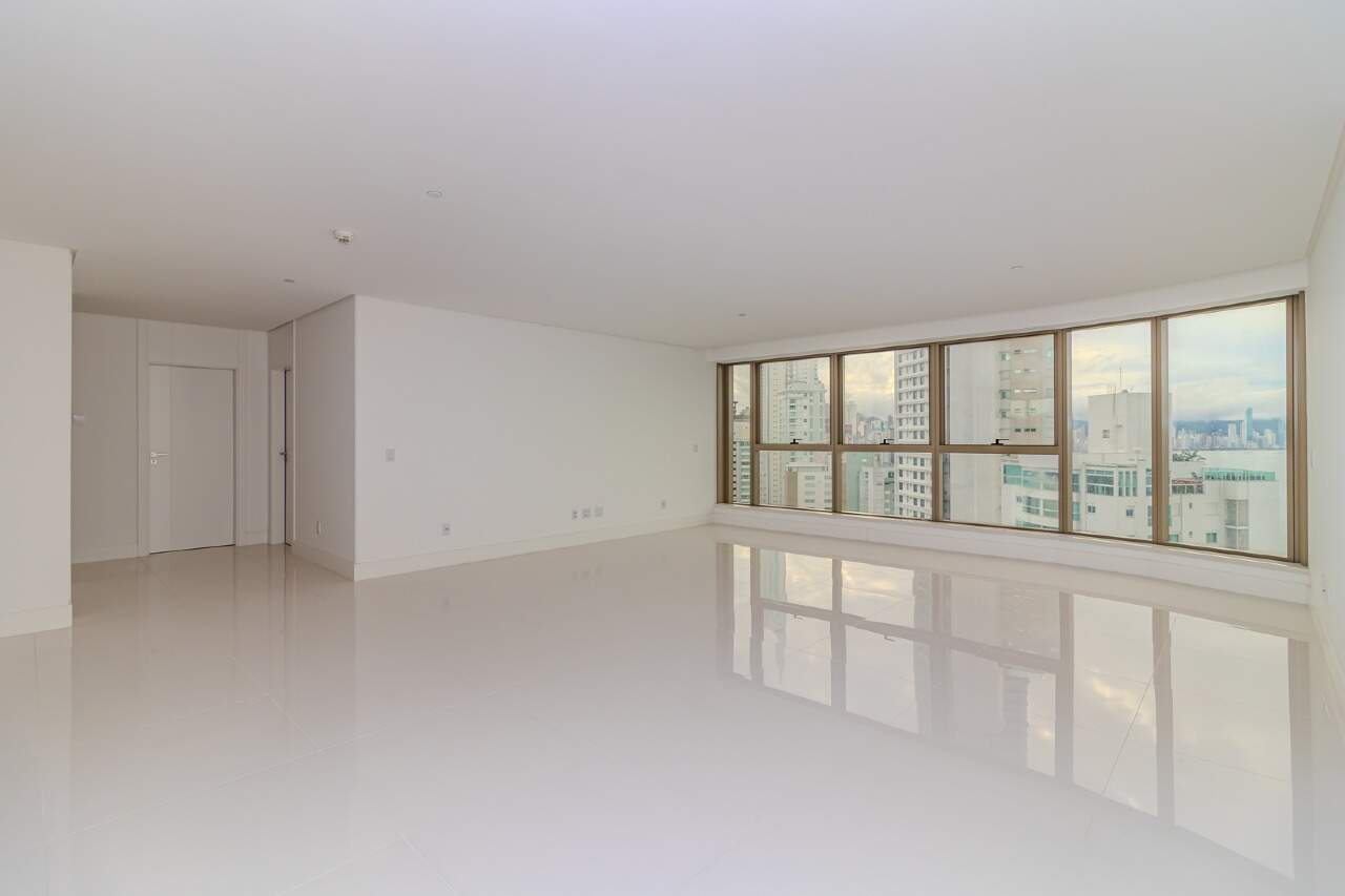 Apartamento de 4 quartos, 265m² no bairro Barra Sul, em Balneário Camboriú | Eu Corretor