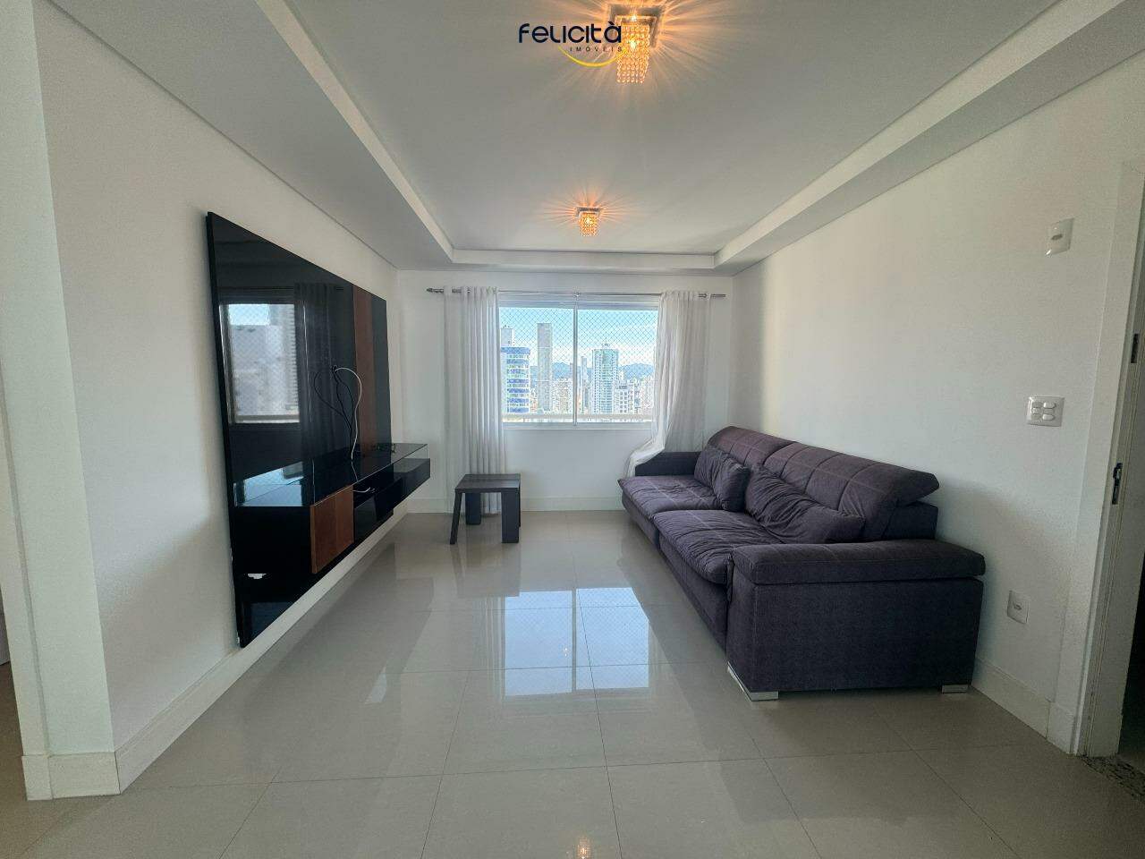 Apartamento de 3 quartos, 136m² no bairro Centro, em Balneário Camboriú | Eu Corretor