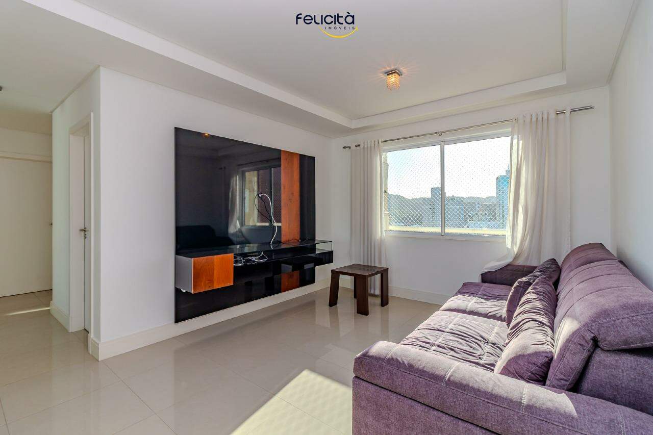 Apartamento de 3 quartos, 135m² no bairro Centro, em Balneário Camboriú | Eu Corretor