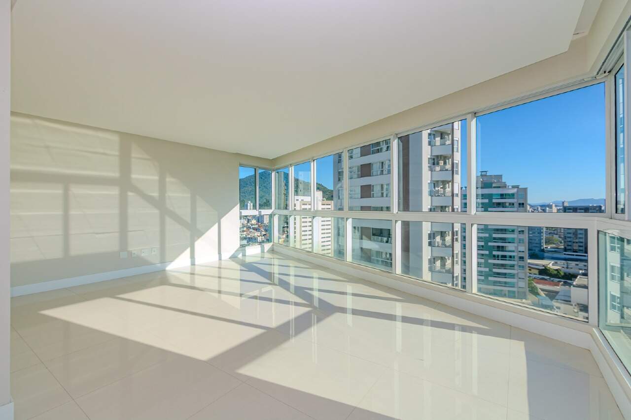 Apartamento de 4 quartos, 165m² no bairro Fazenda, em Itajaí | Eu Corretor