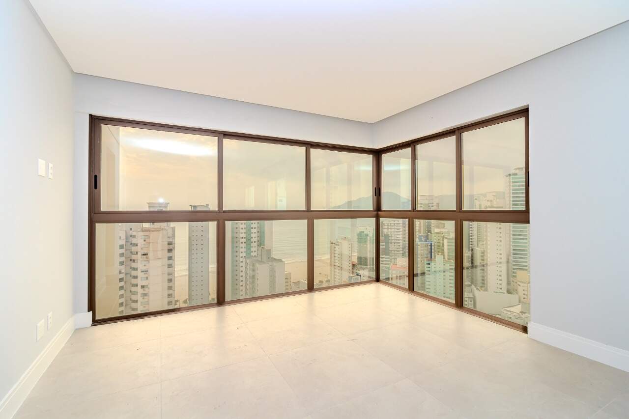 Apartamento de 3 quartos, 118m² no bairro Centro, em Balneário Camboriú | Eu Corretor