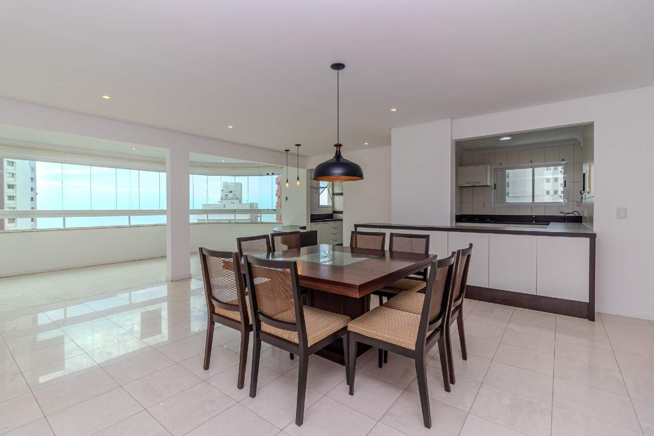 Apartamento de 3 quartos, 156m² no bairro Centro, em Balneário Camboriú | Eu Corretor
