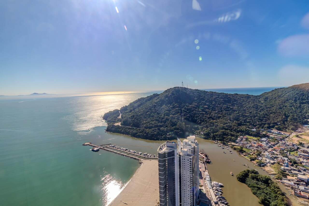 Apartamento de 6 quartos, 530m² no bairro Centro, em Balneário Camboriú | Eu Corretor