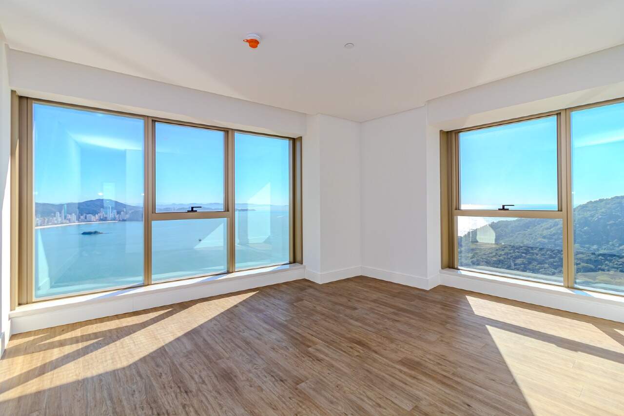 Apartamento de 6 quartos, 530m² no bairro Centro, em Balneário Camboriú | Eu Corretor
