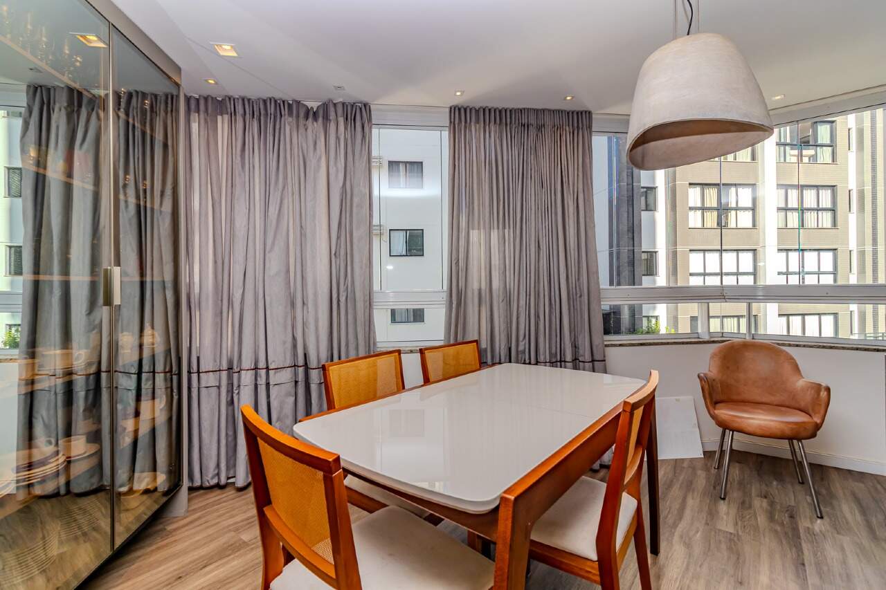 Apartamento de 3 quartos, 120m² no bairro Centro, em Balneário Camboriú | Eu Corretor