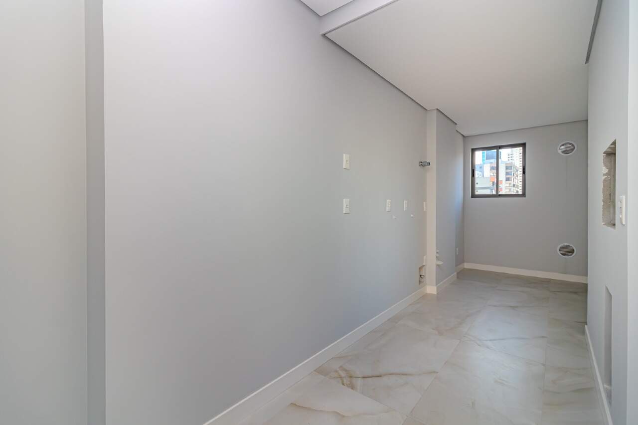 Apartamento de 3 quartos, 102m² no bairro Centro, em Balneário Camboriú | Eu Corretor
