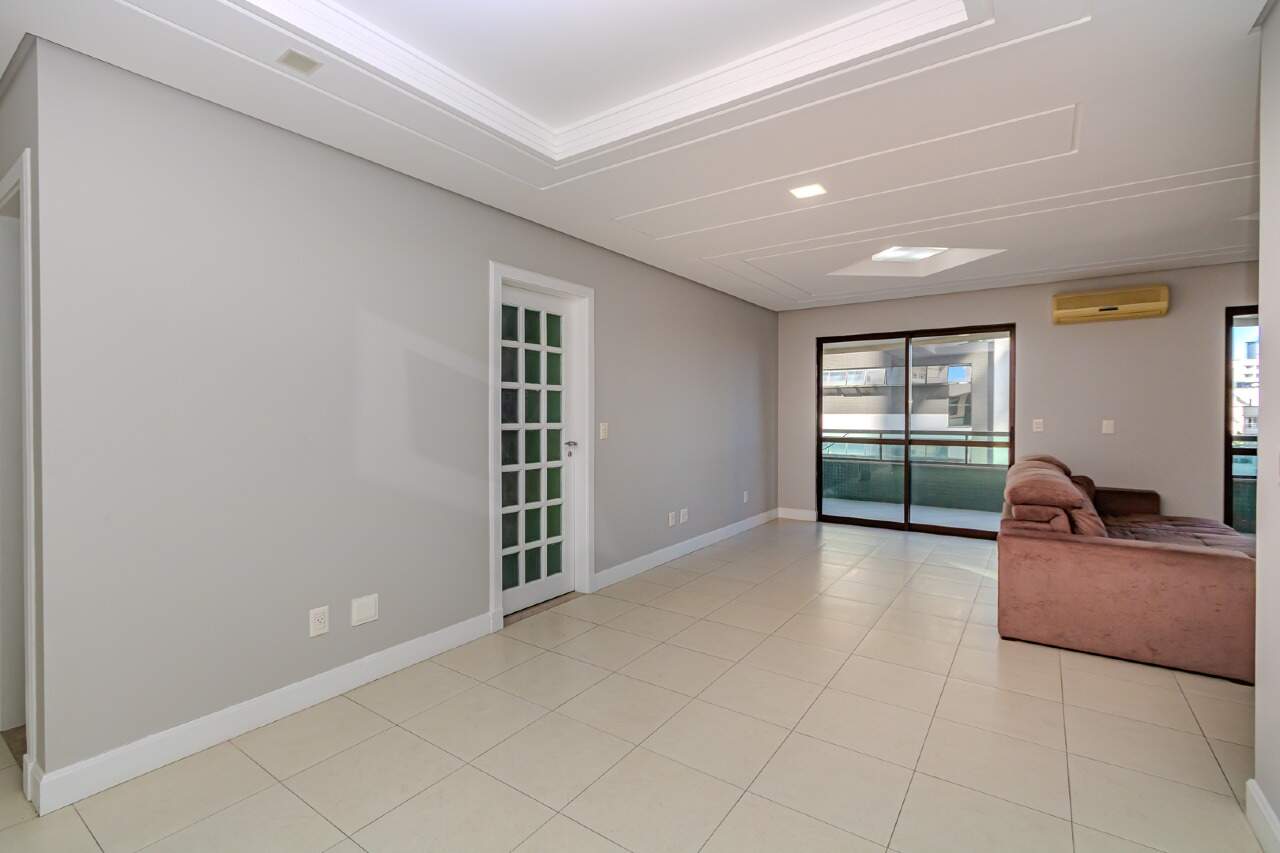 Apartamento de 3 quartos, 597m² no bairro Centro, em Balneário Camboriú | Eu Corretor