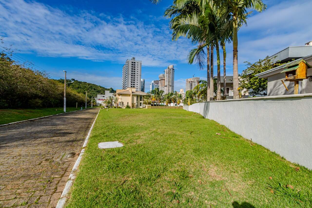 Lote/Terreno de 797m² no bairro Praia Brava, em Itajaí | Eu Corretor