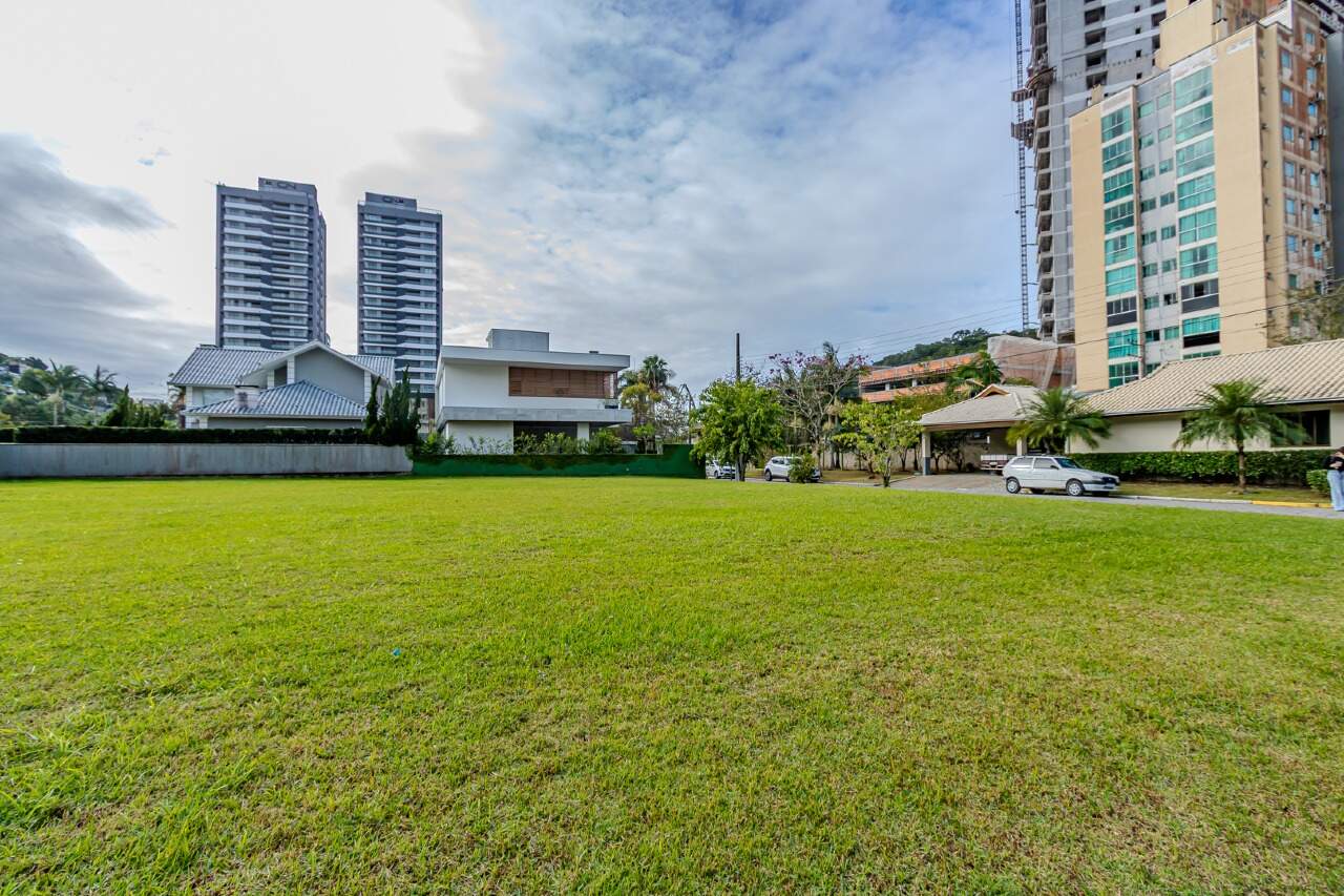Lote/Terreno de 786m² no bairro Praia Brava, em Itajaí | Eu Corretor