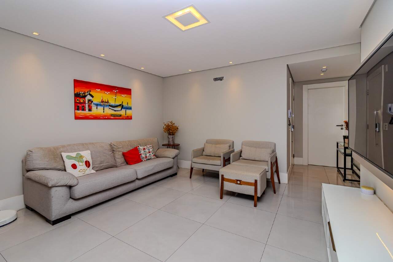 Apartamento de 3 quartos, 130m² no bairro Centro, em Balneário Camboriú | Eu Corretor