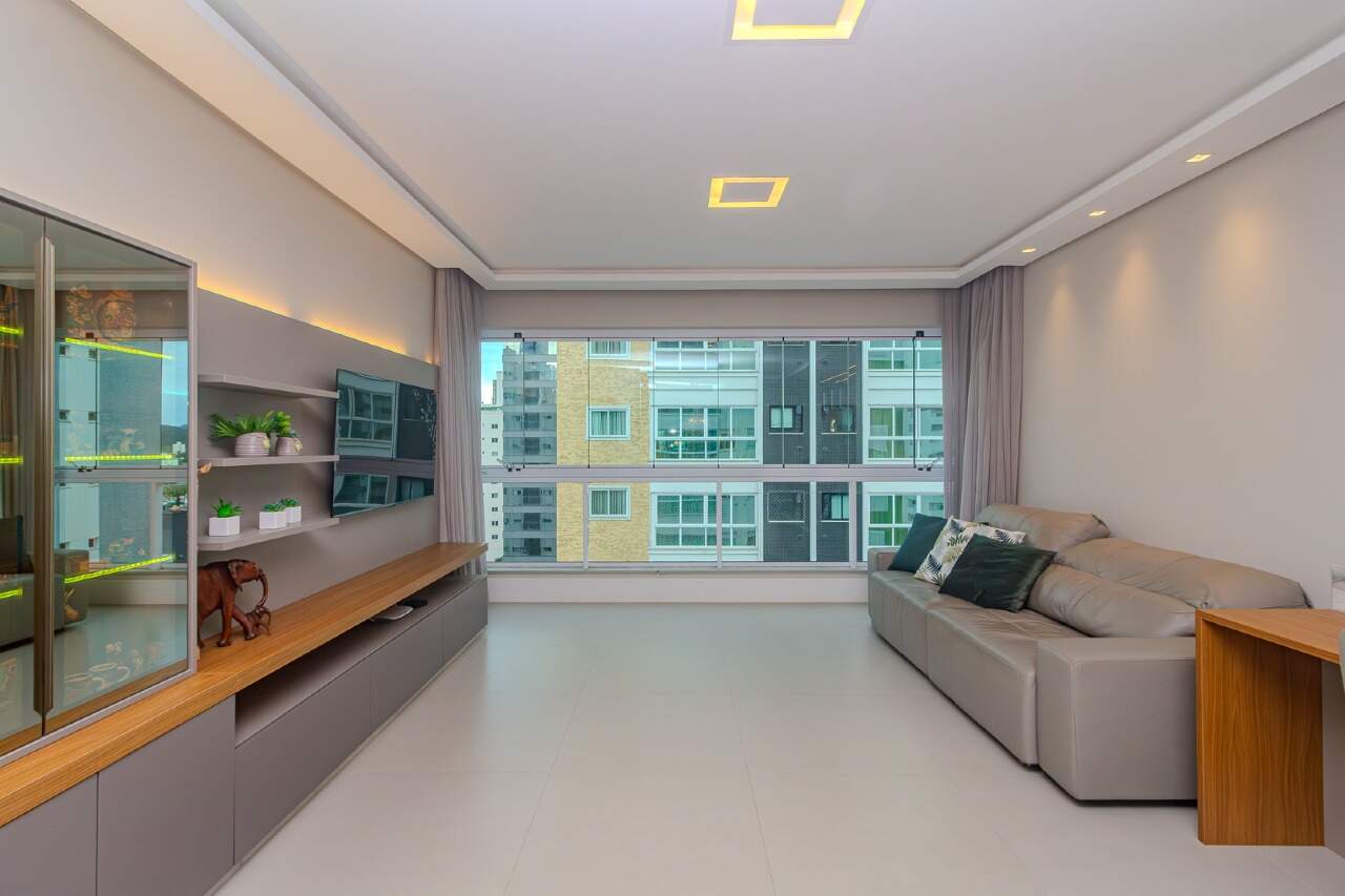 Apartamento de 3 quartos, 110m² no bairro Centro, em Balneário Camboriú | Eu Corretor