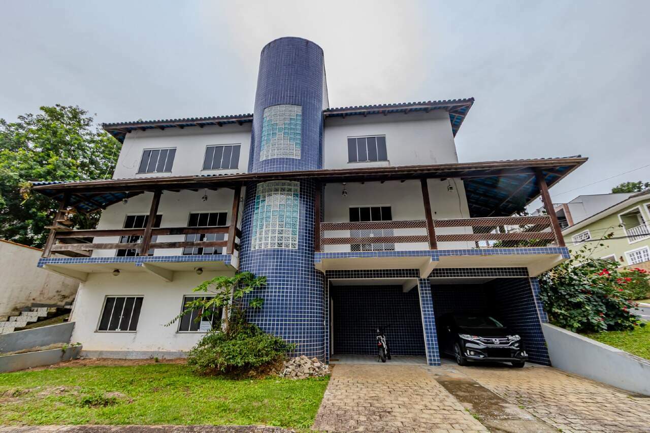 Casa de Condomínio de 3 quartos, 289m² no bairro Ariribá, em Balneário Camboriú | Eu Corretor