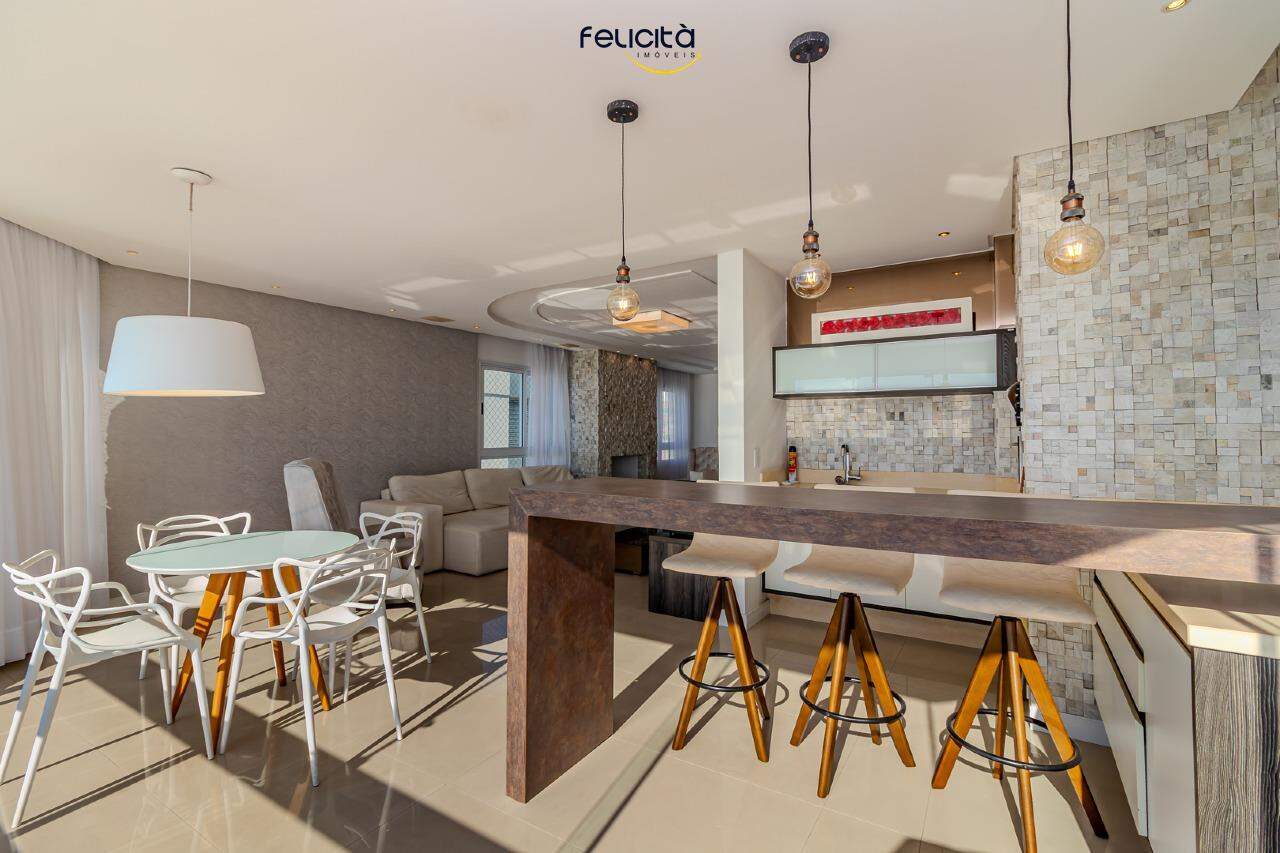 Apartamento de 4 quartos, 215m² no bairro Centro, em Balneário Camboriú | Eu Corretor