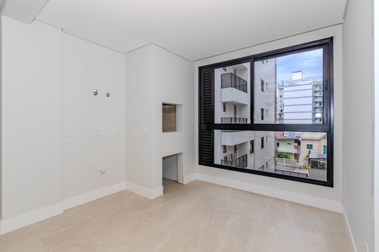 Apartamento à venda no Praia Brava: 