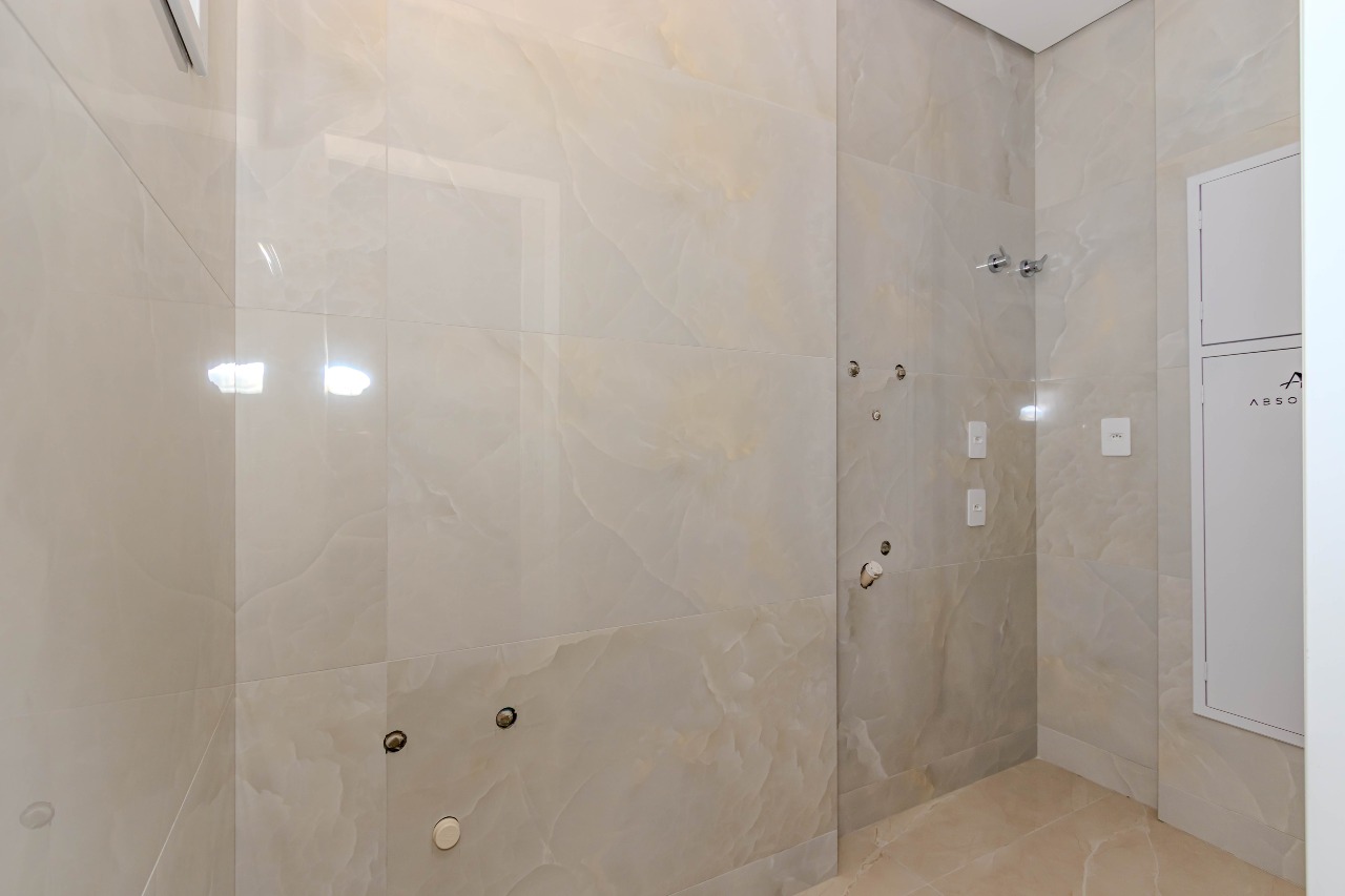 Apartamento à venda no Praia Brava: 