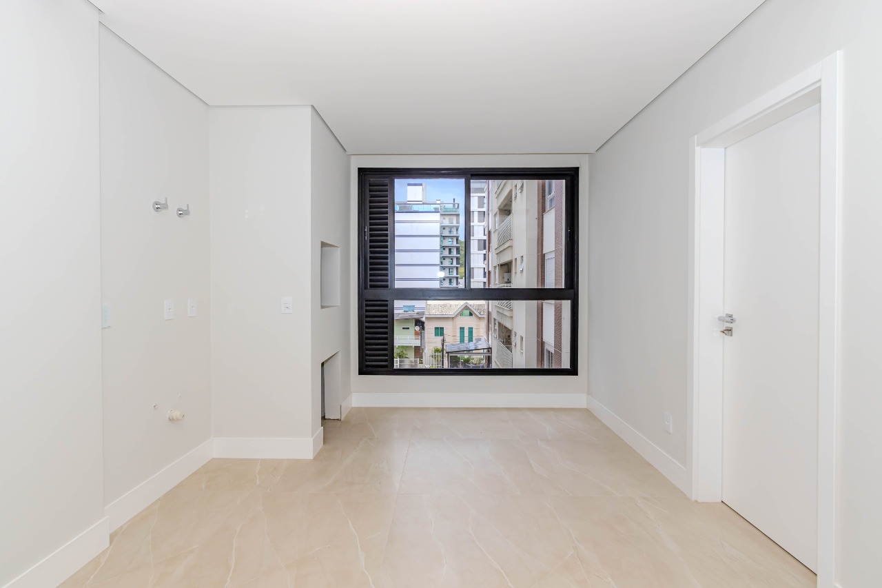 Apartamento à venda no Praia Brava: 