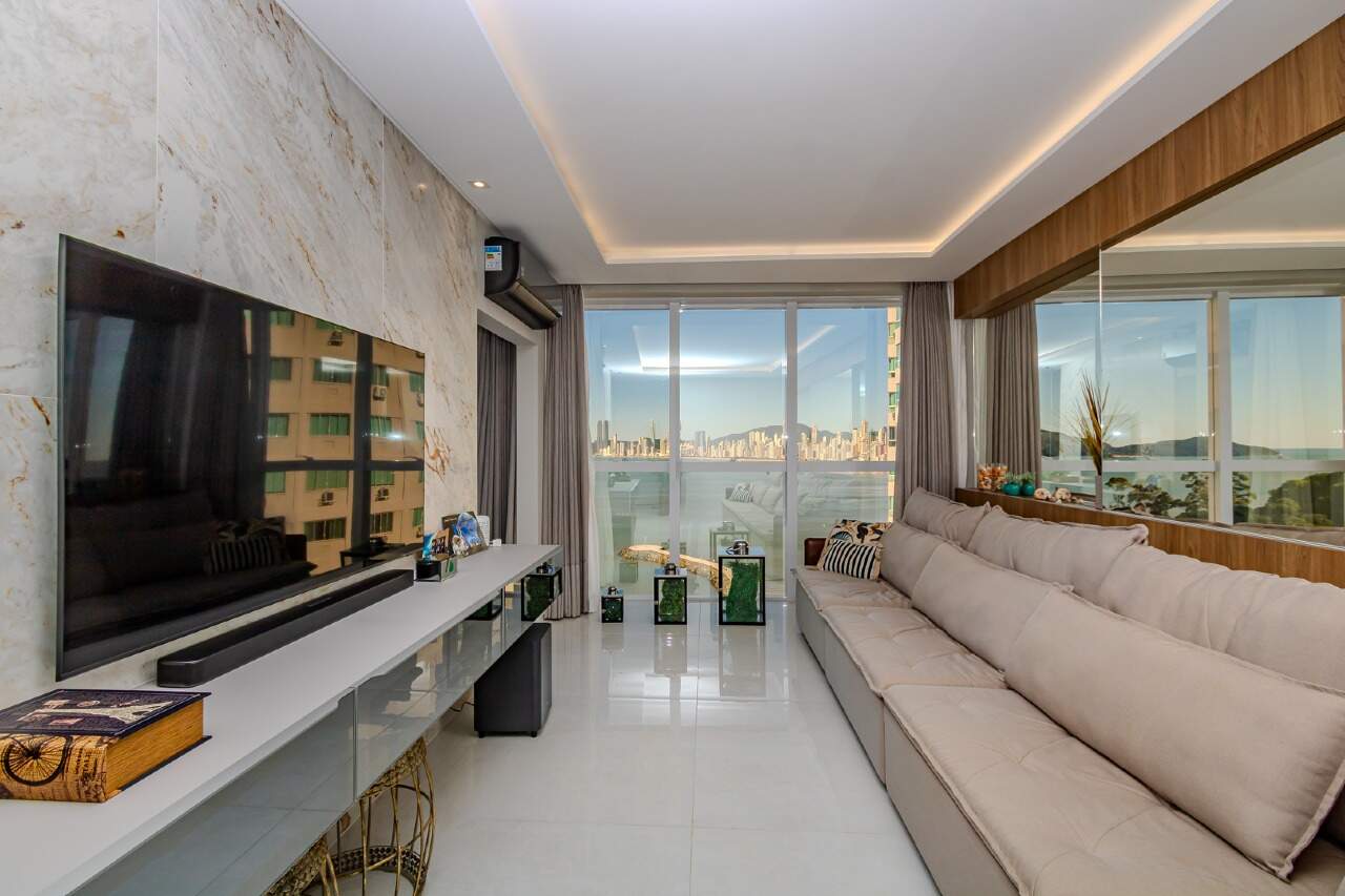 Apartamento de 4 quartos, 190m² no bairro Pioneiros, em Balneário Camboriú | Eu Corretor