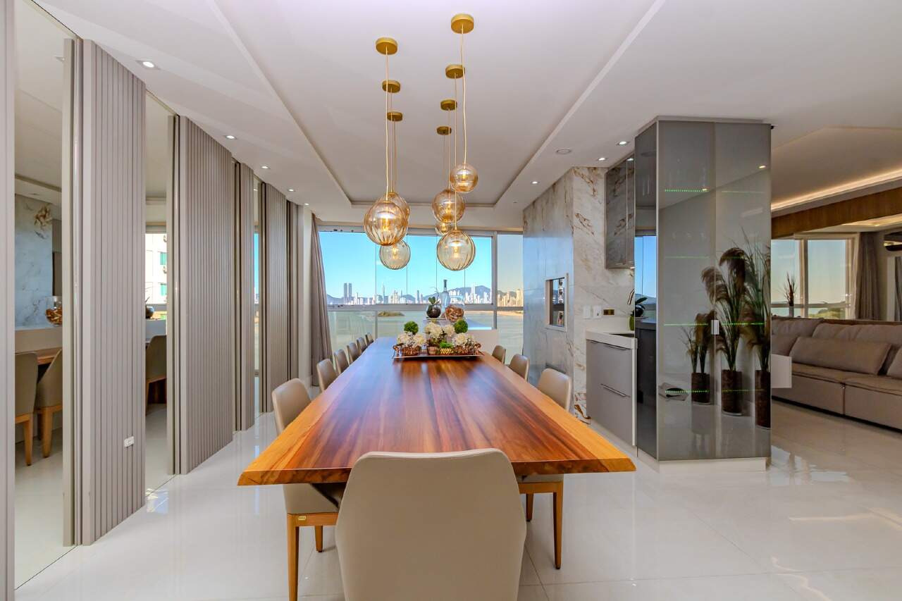 Apartamento de 4 quartos, 190m² no bairro Pioneiros, em Balneário Camboriú | Eu Corretor