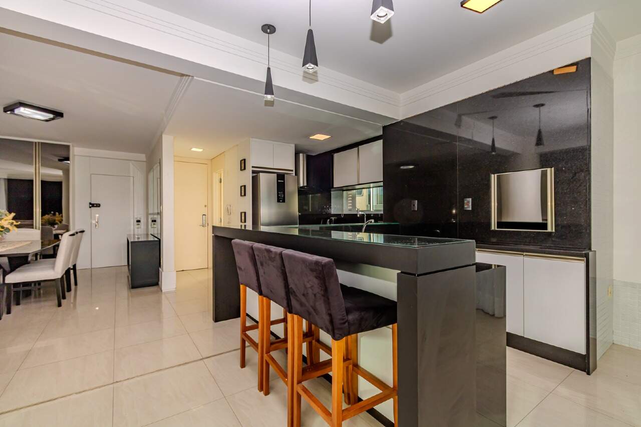 Apartamento de 3 quartos, 132m² no bairro Centro, em Balneário Camboriú | Eu Corretor