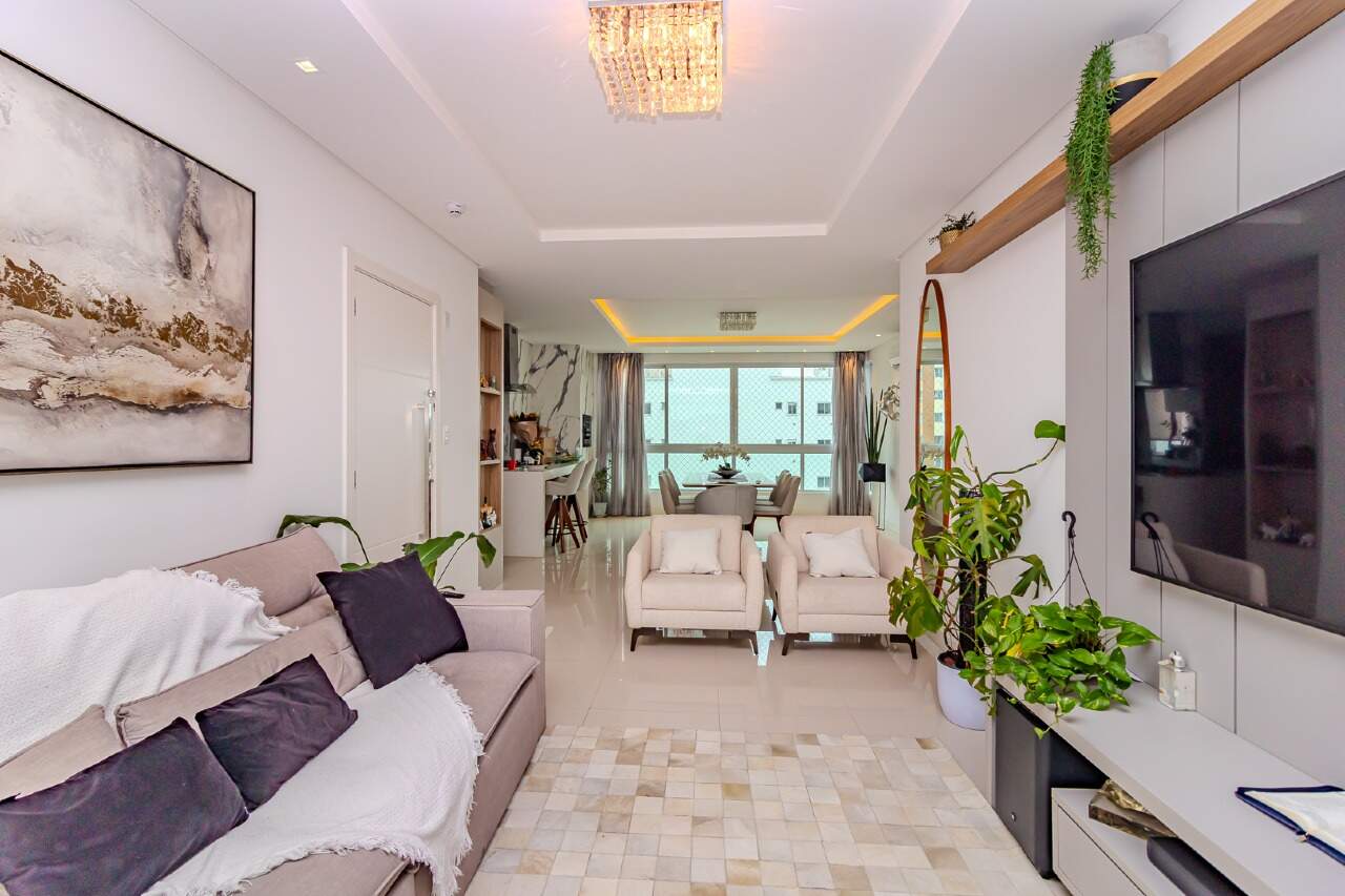 Apartamento de 4 quartos, 135m² no bairro Centro, em Balneário Camboriú | Eu Corretor