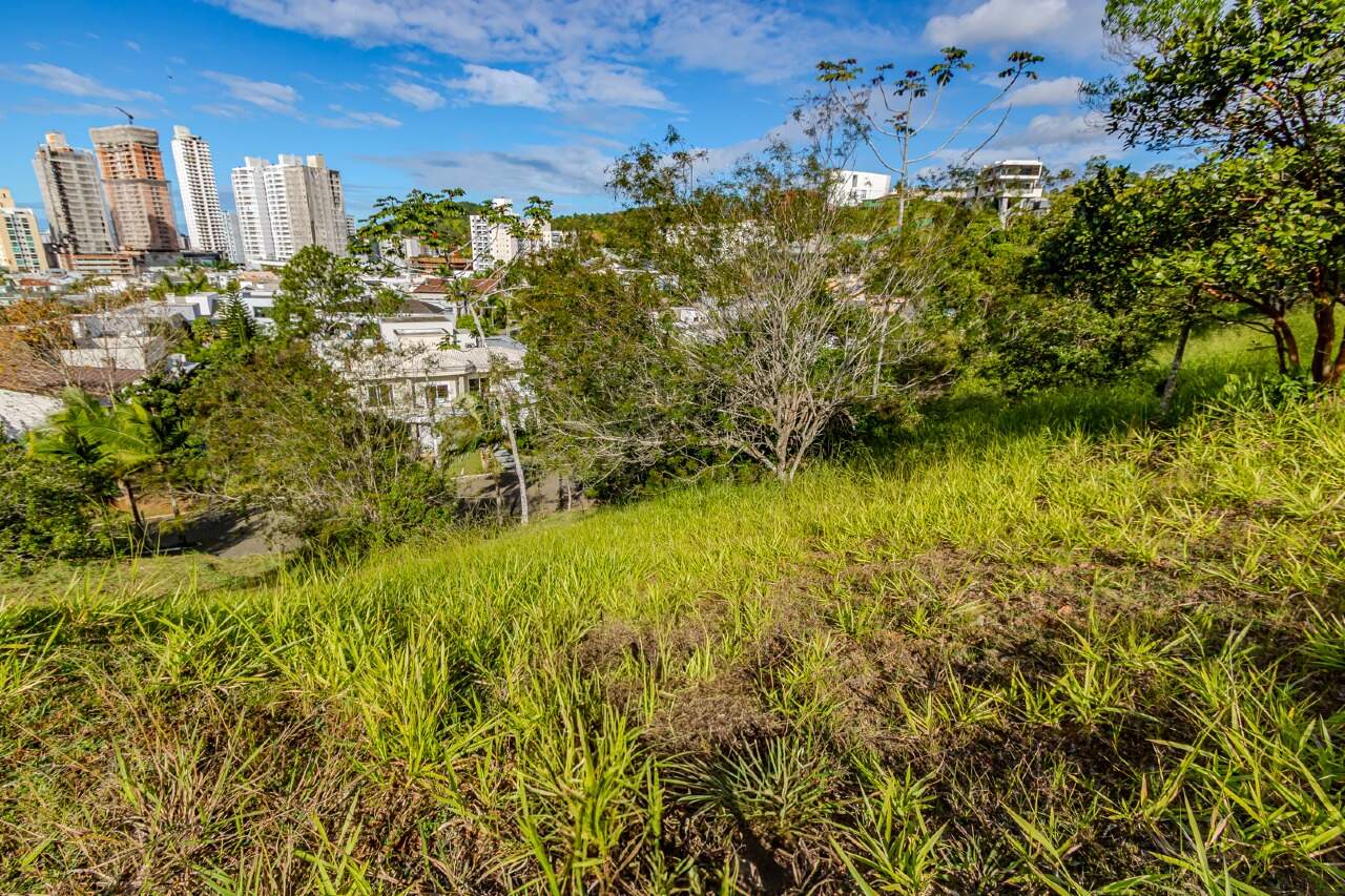 Lote/Terreno de 1886m² no bairro Praia Brava, em Itajaí | Eu Corretor