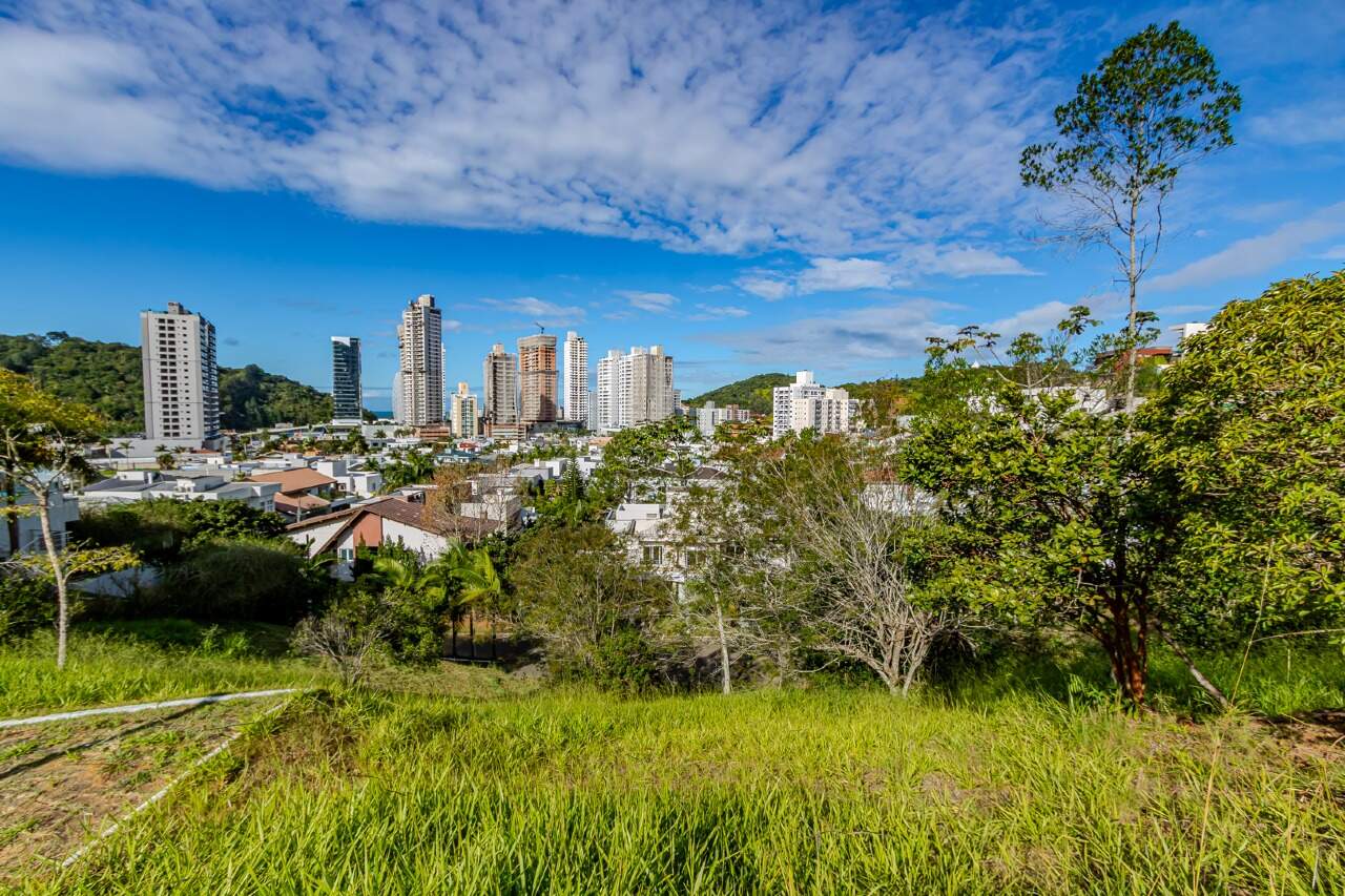 Lote/Terreno de 1886m² no bairro Praia Brava, em Itajaí | Eu Corretor