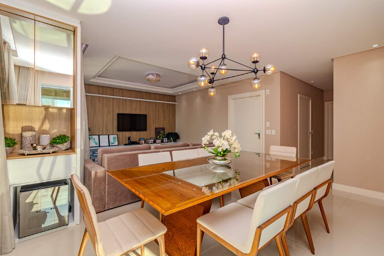 Apartamento de 4 quartos, 161m² no bairro Centro, em Balneário Camboriú | Eu Corretor