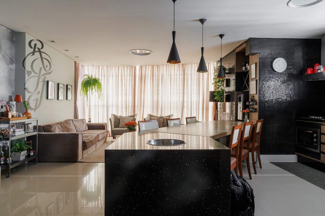Apartamento de 3 quartos, 140m² no bairro Centro, em Balneário Camboriú | Eu Corretor
