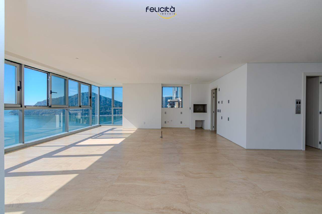 Apartamento de 4 quartos, 232m² no bairro Centro, em Balneário Camboriú | Eu Corretor