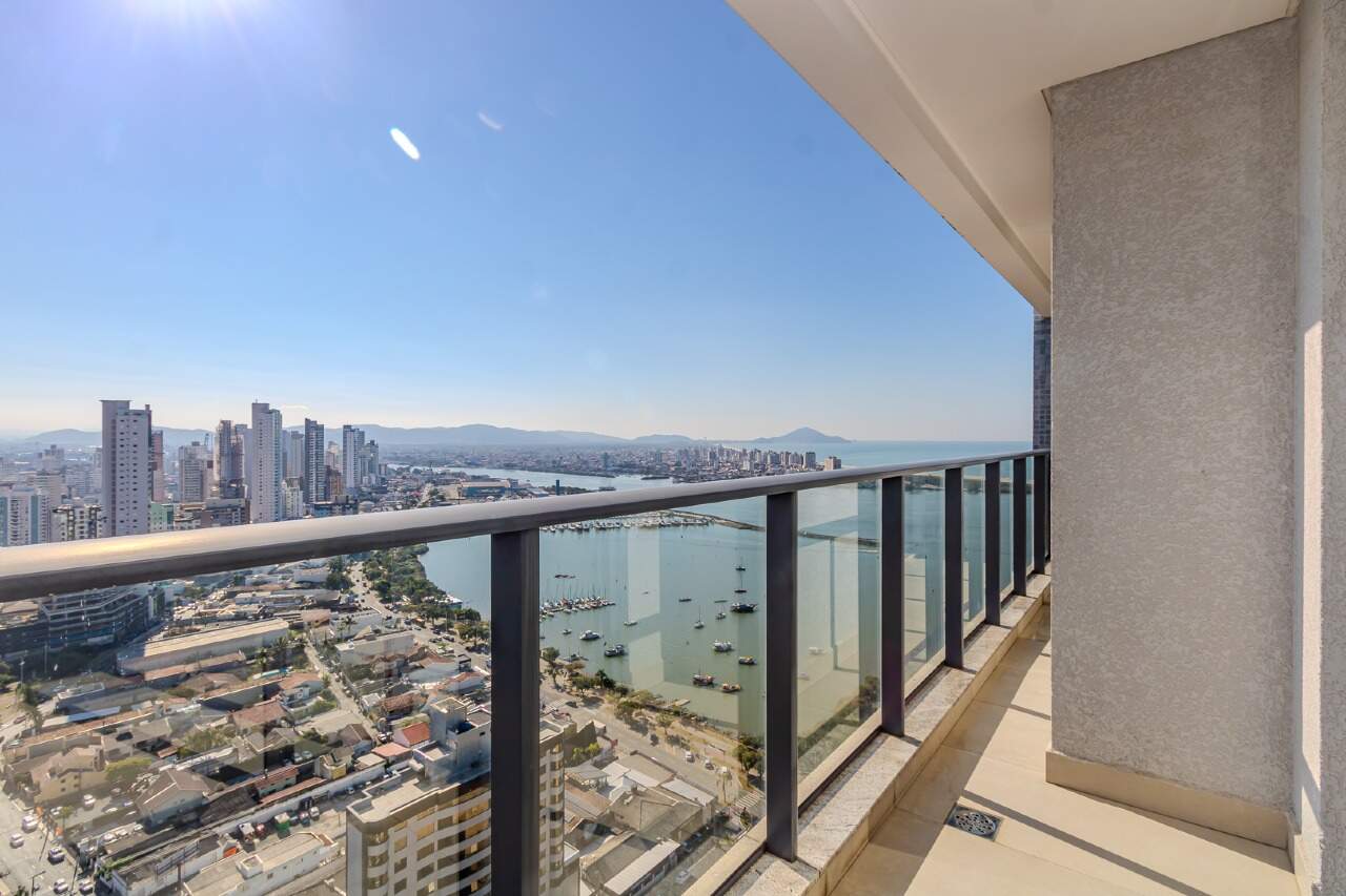 Apartamento de 5 quartos, 322m² no bairro Fazenda, em Itajaí | Eu Corretor