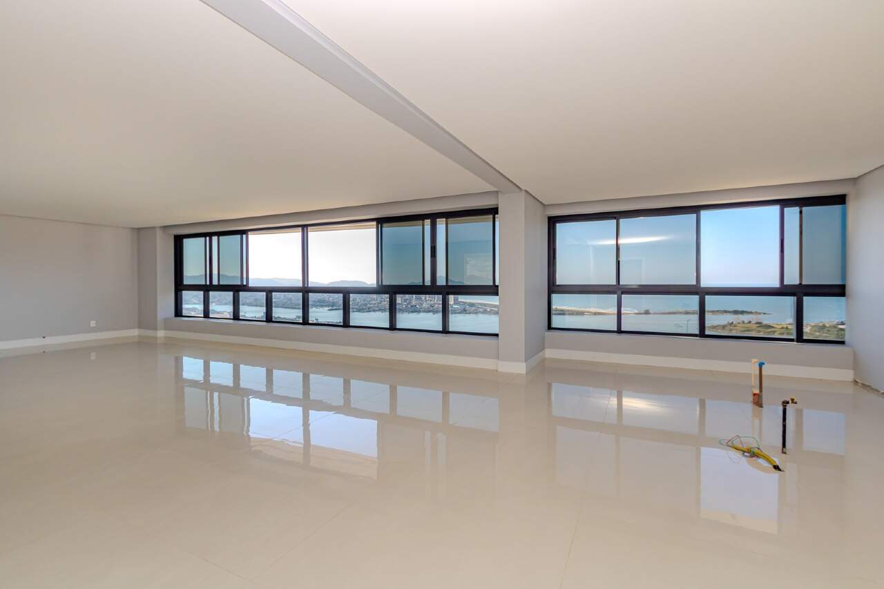Apartamento de 5 quartos, 322m² no bairro Fazenda, em Itajaí | Eu Corretor
