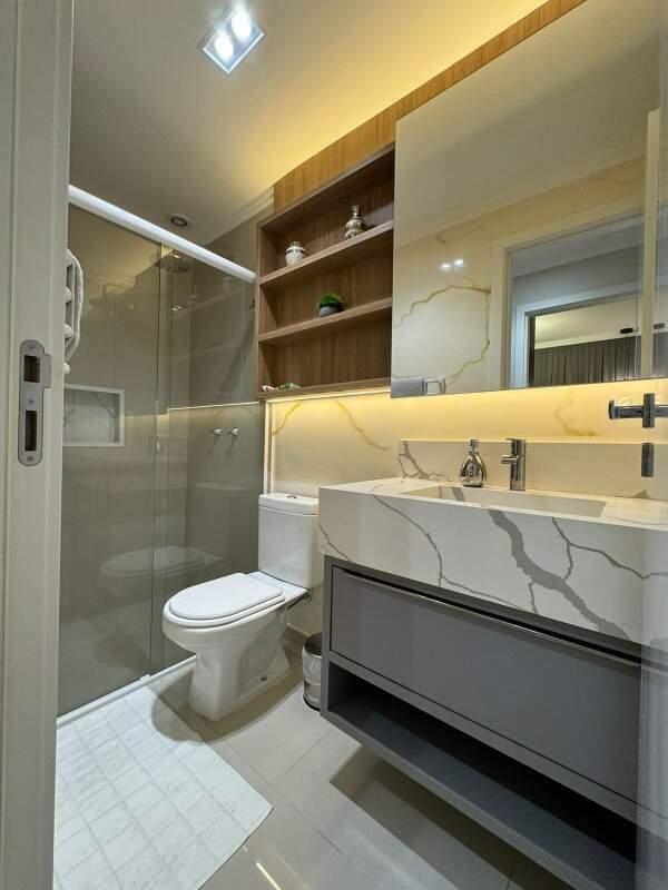 Apartamento à venda no Nações: 