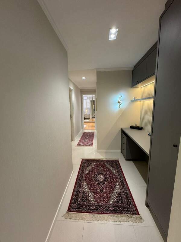 Apartamento à venda no Nações: 
