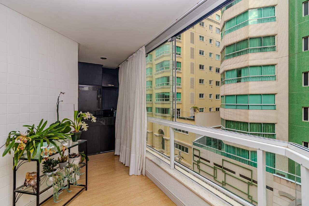 Apartamento de 3 quartos, 136m² no bairro Barra Sul, em Balneário Camboriú | Eu Corretor