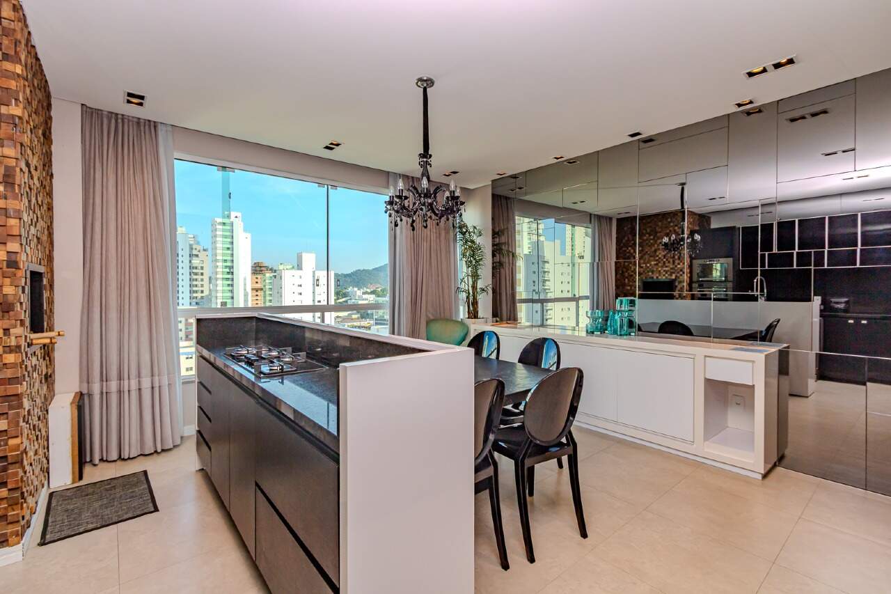 Apartamento de 2 quartos, 81m² no bairro Pioneiros, em Balneário Camboriú | Eu Corretor