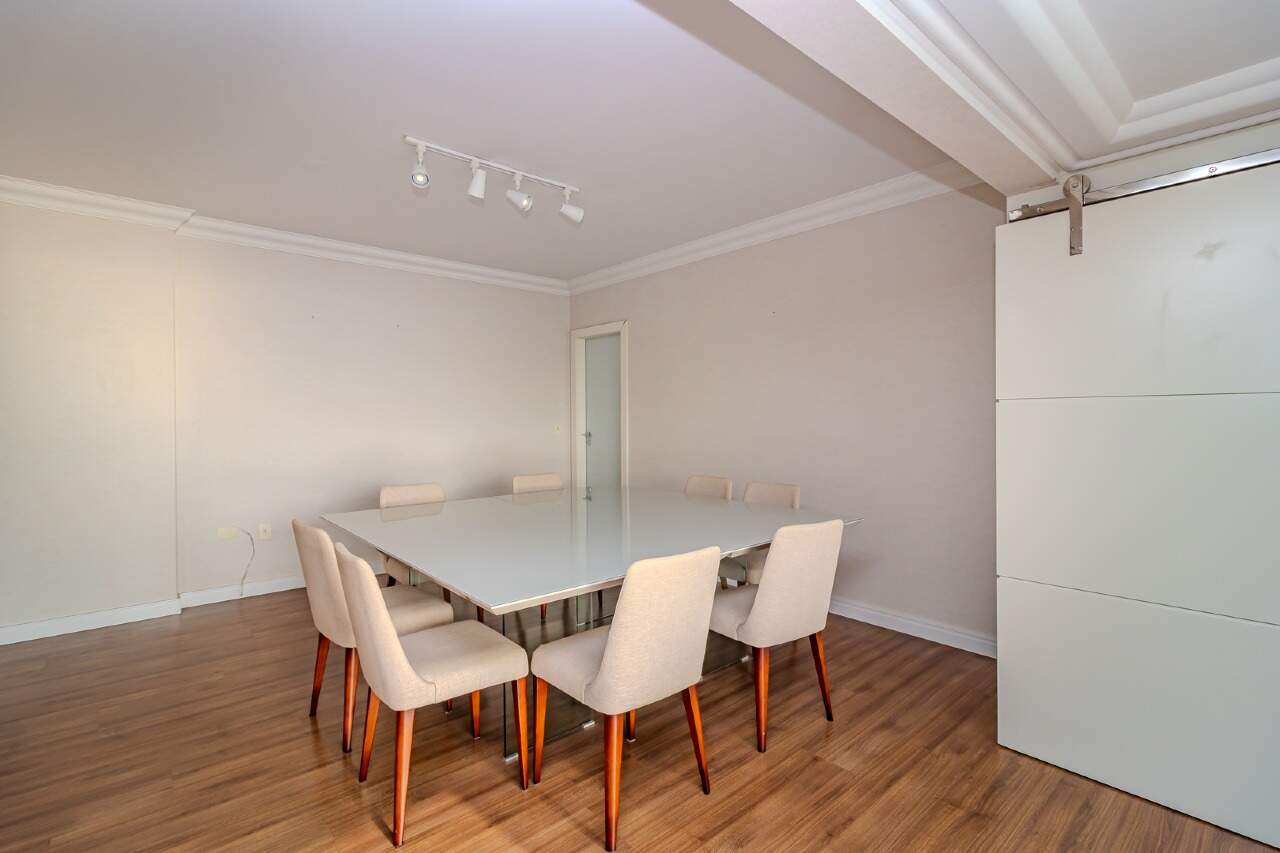 Apartamento de 4 quartos, 180m² no bairro Centro, em Balneário Camboriú | Eu Corretor