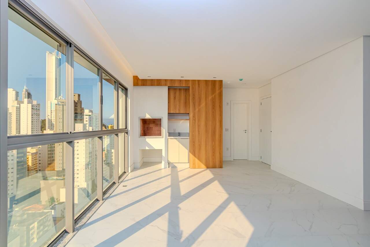 Apartamento de 3 quartos, 158m² no bairro Pioneiros, em Balneário Camboriú | Eu Corretor