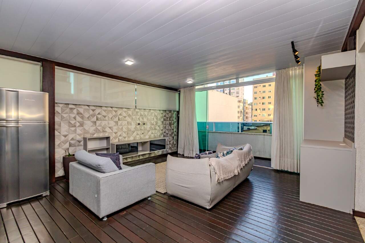 Apartamento de 3 quartos, 181m² no bairro Pioneiros, em Balneário Camboriú | Eu Corretor