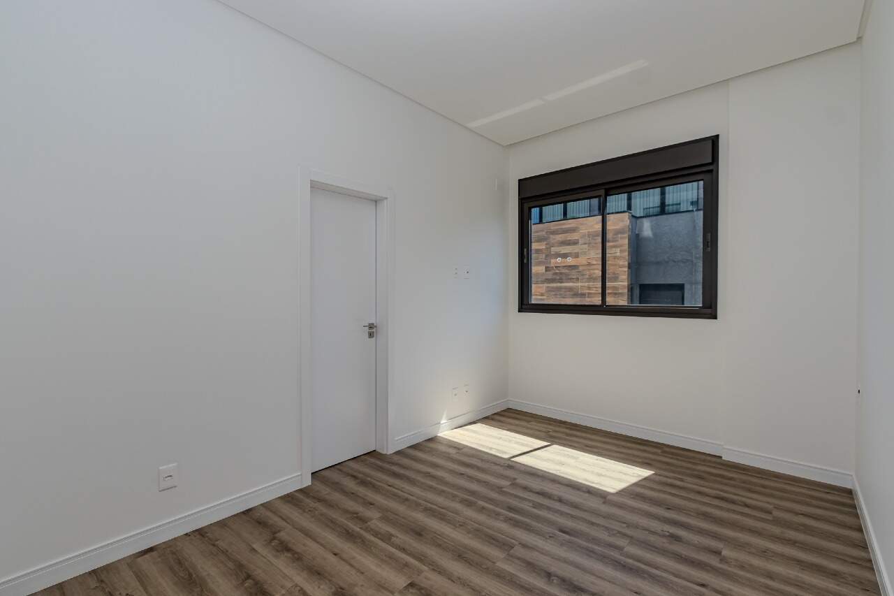 Apartamento à venda no Praia Brava: 