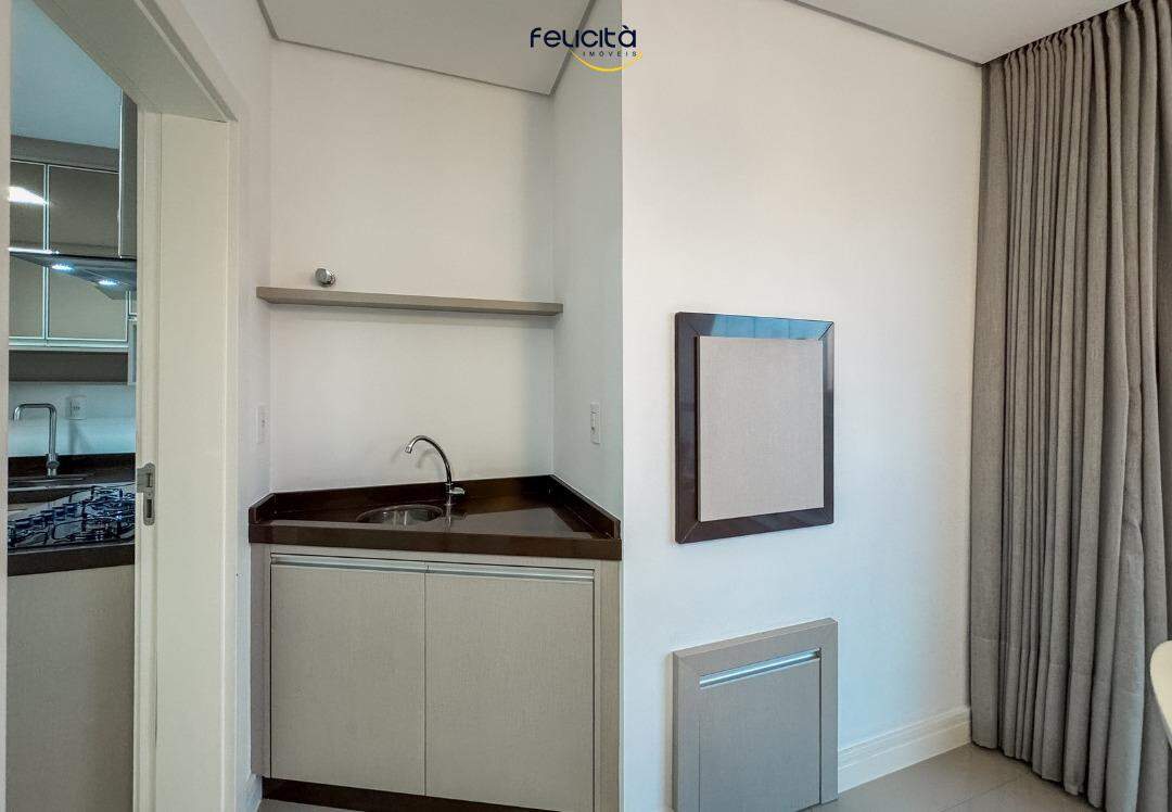 Apartamento de 3 quartos, 132m² no bairro Centro, em Balneário Camboriú | Eu Corretor
