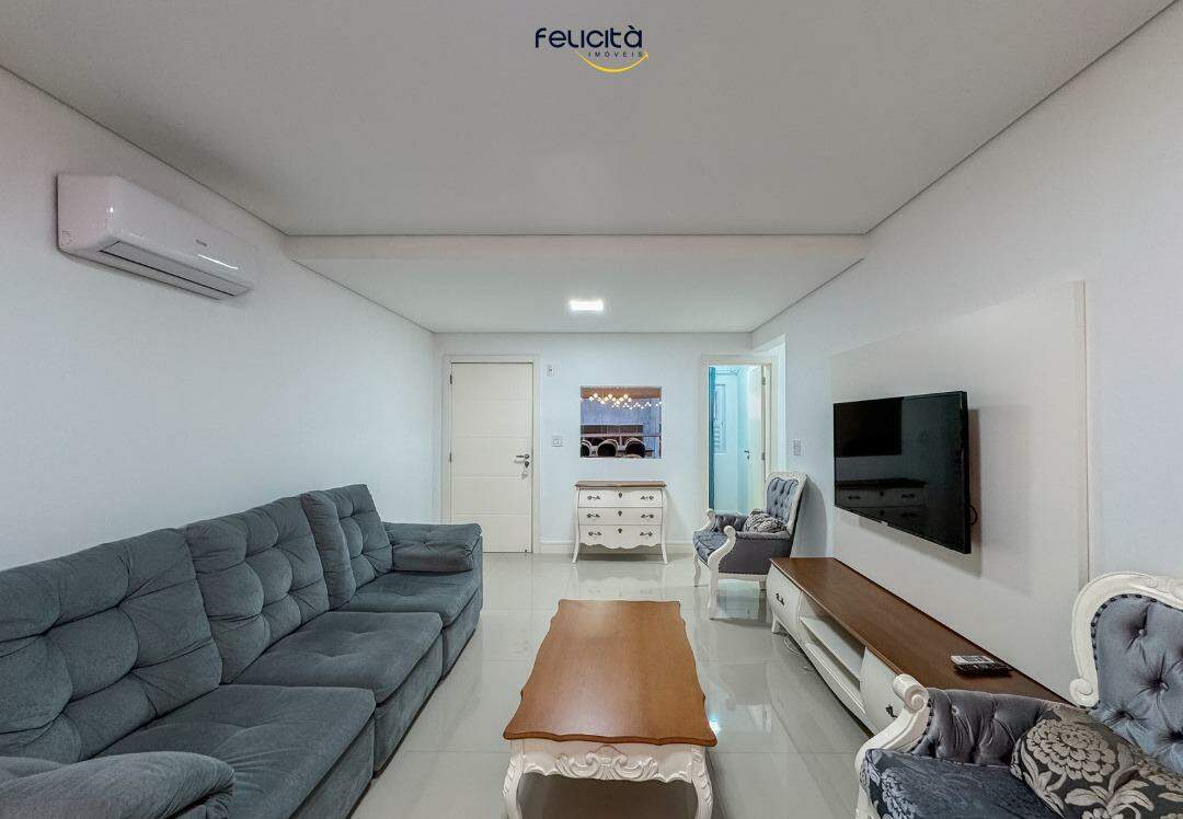 Apartamento de 3 quartos, 132m² no bairro Centro, em Balneário Camboriú | Eu Corretor