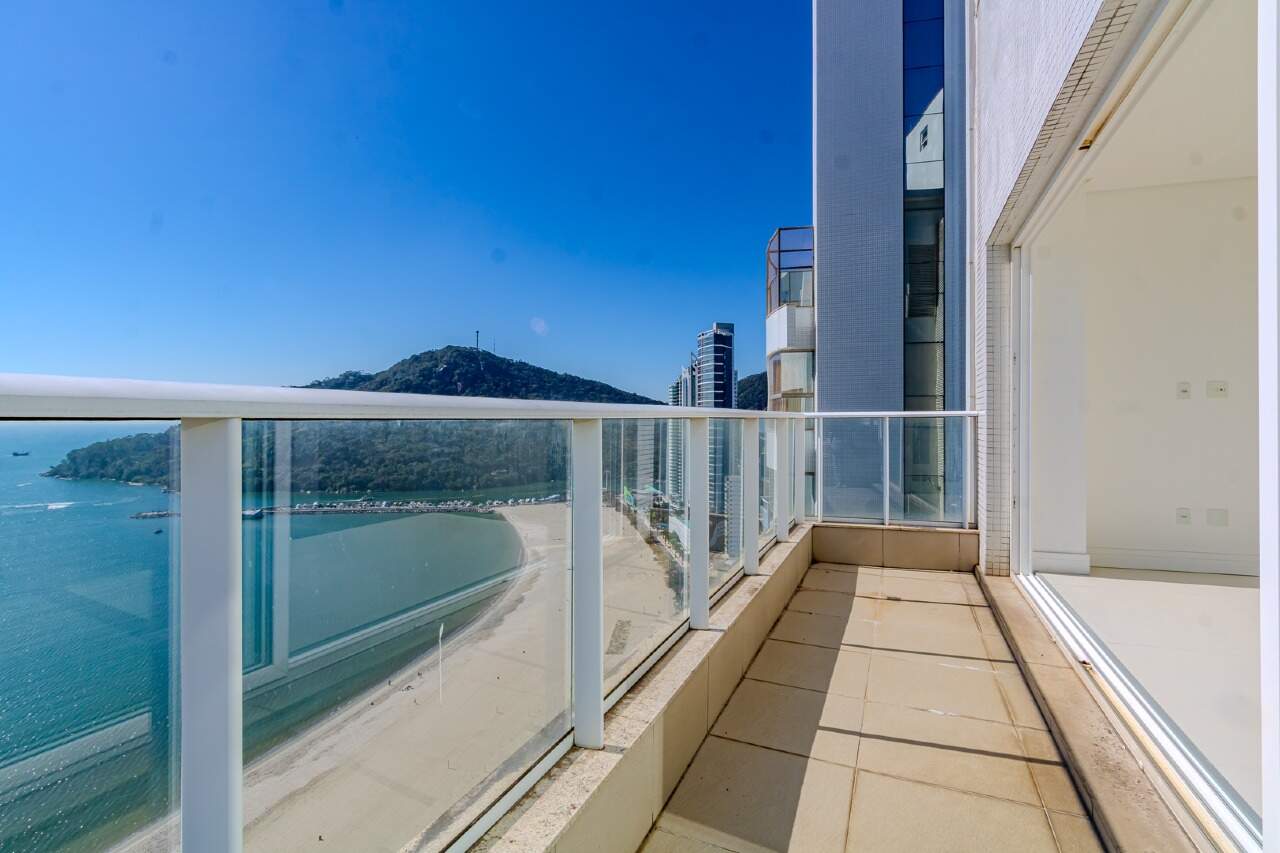 Cobertura de 7 quartos, 410m² no bairro Centro, em Balneário Camboriú | Eu Corretor