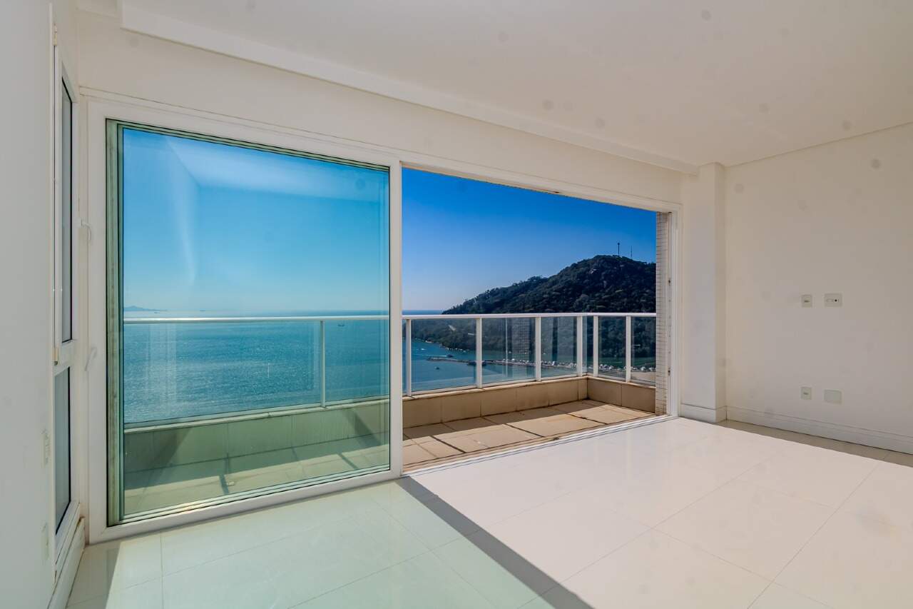 Cobertura de 7 quartos, 410m² no bairro Centro, em Balneário Camboriú | Eu Corretor