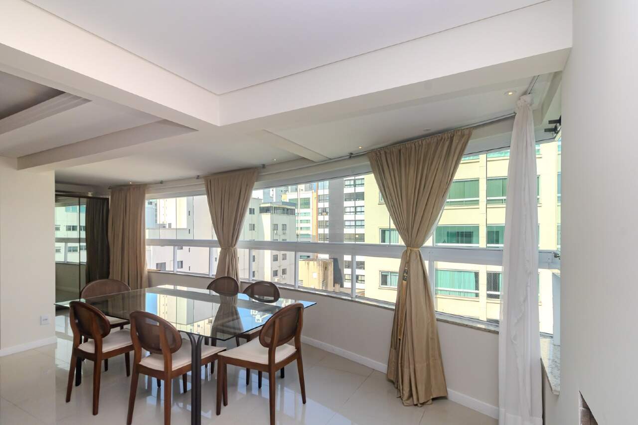 Cobertura de 4 quartos, 225m² no bairro Centro, em Balneário Camboriú | Eu Corretor