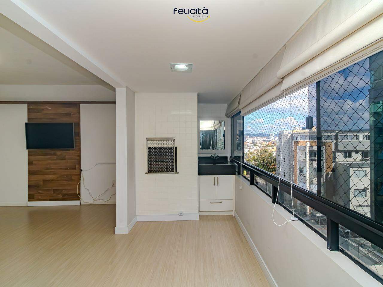 Apartamento de 3 quartos, 110m² no bairro Centro, em Balneário Camboriú | Eu Corretor