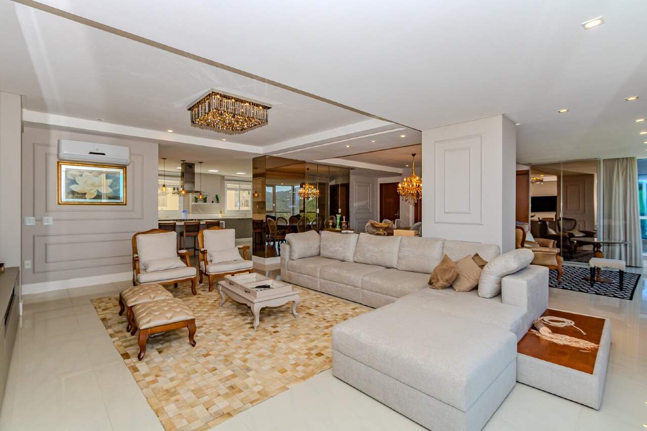 Apartamento de 4 quartos, 191m² no bairro Centro, em Balneário Camboriú | Eu Corretor