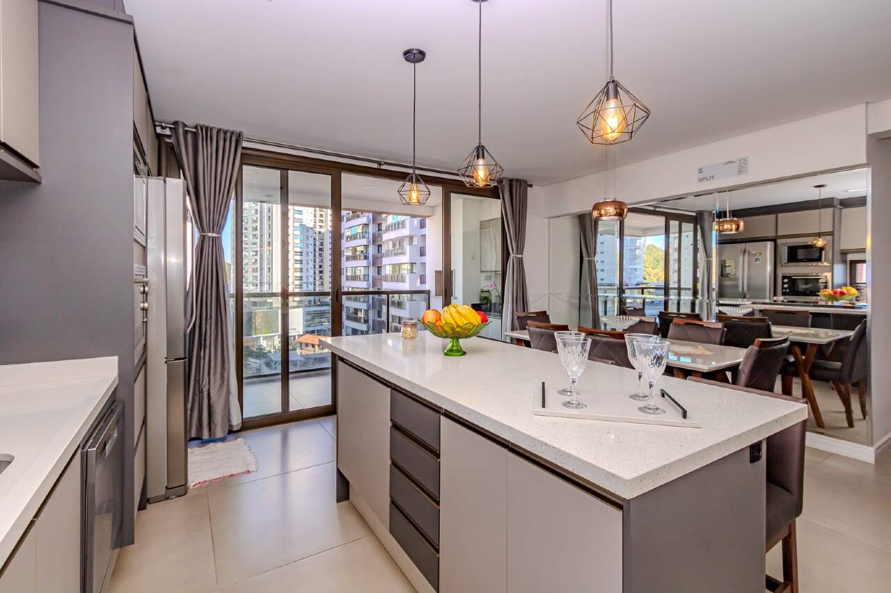 Apartamento de 3 quartos, 101m² no bairro Fazenda, em Itajaí | Eu Corretor