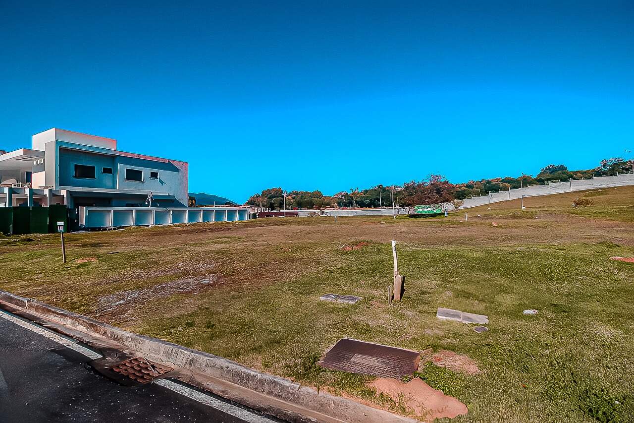 Lote/Terreno de 450m² no bairro Centro, em Camboriú | Eu Corretor