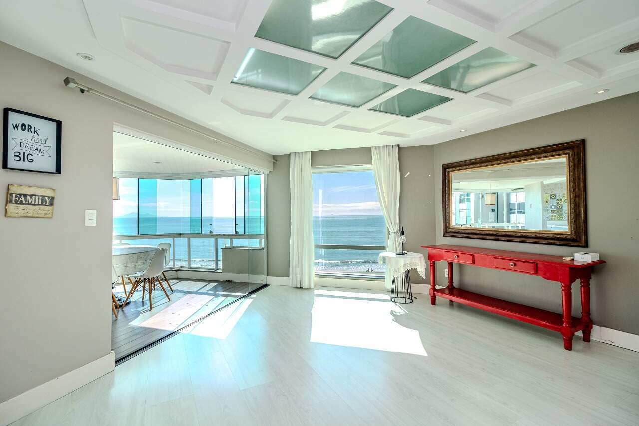 Apartamento de 3 quartos, 197m² no bairro Centro, em Balneário Camboriú | Eu Corretor