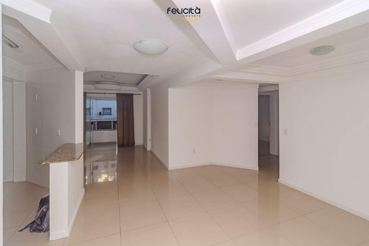 Apartamento de 3 quartos, 99m² no bairro Centro, em Balneário Camboriú | Eu Corretor